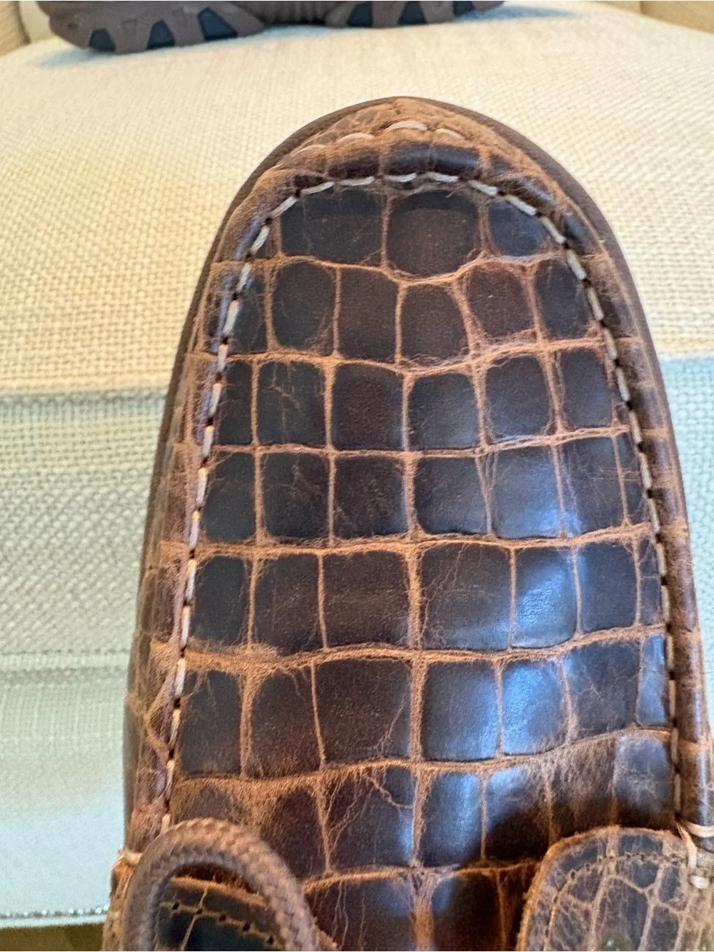 Ferrini Men’s Brown Leather Croc Embossed with Tie Boat Shoes Size 10